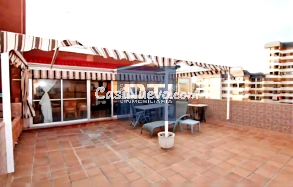 Ático Impresionante con Gran Terraza y Piscina. Catedrático la fuente Vidal. Alicante