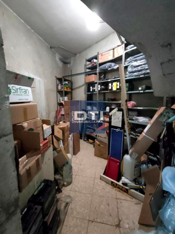 Venta de Local cerca del centro, con Potencial Total Fachada - foto 3