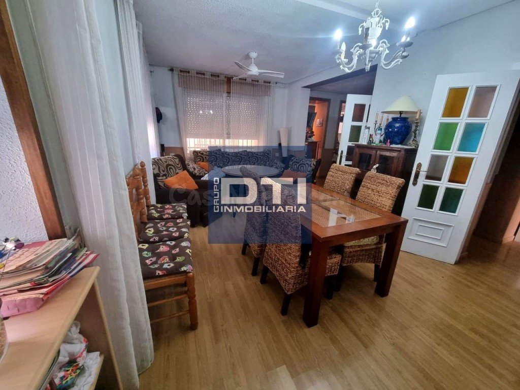 Chalet pareado en zona Fátima con amplitud y excelente comun - foto 2