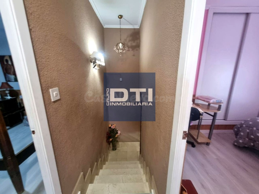 Chalet pareado en zona Fátima con amplitud y excelente comun - foto 4