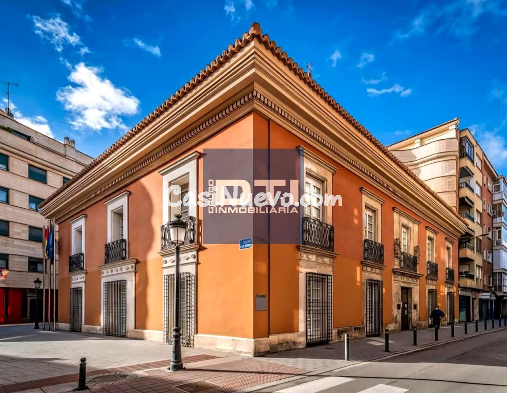GRAN PISO EN CALLE DE LA FERIA – JUNTO A CASA PERONA. 5 habitaciones y garaje Albacete