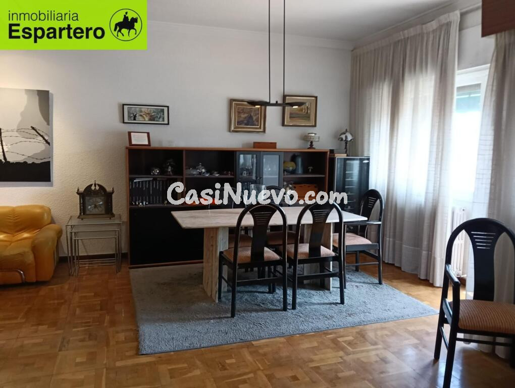 Amplio y moderno piso en el corazón de Logroño