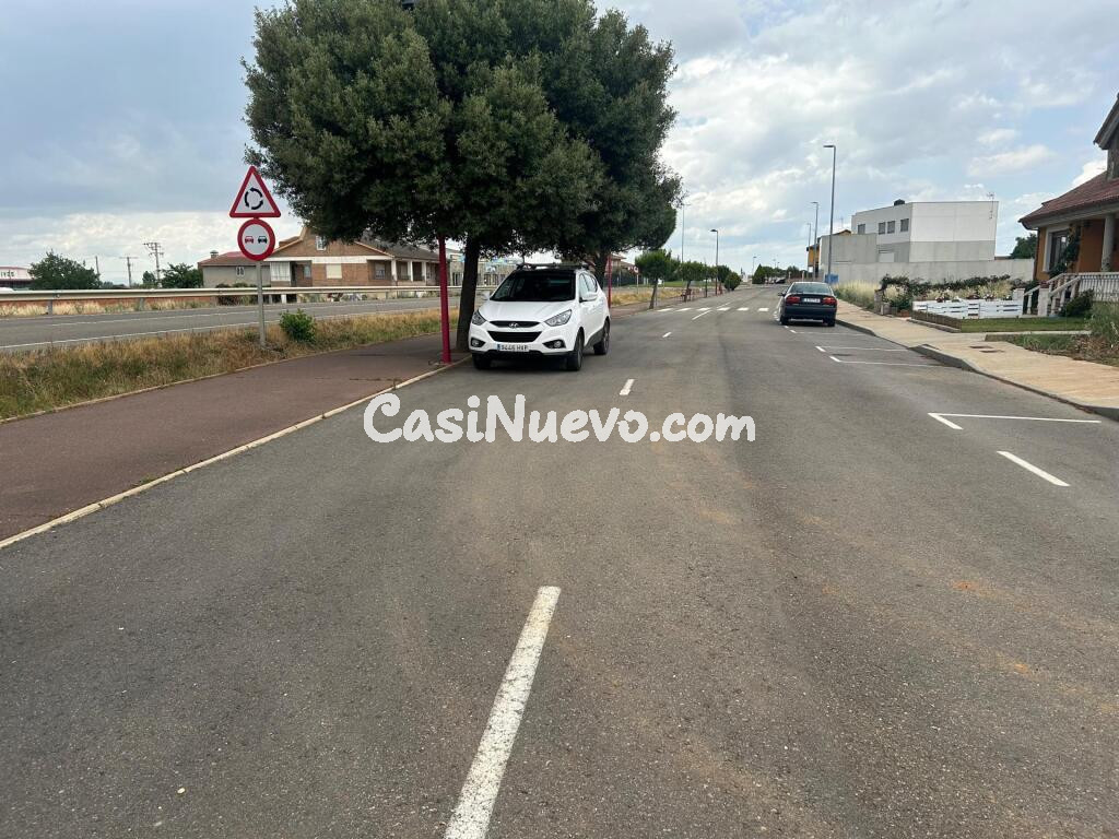 ¡Solar urbano de 390 m² en Santa María del Páramo! Construye el chalé de tus sueños