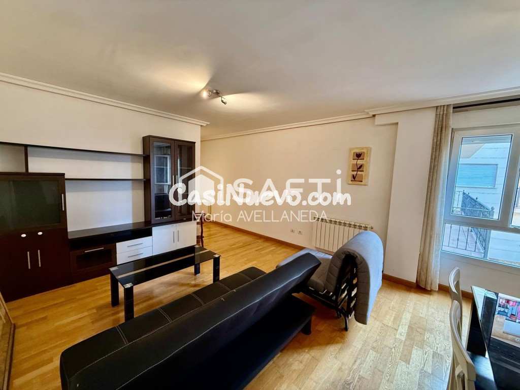 AMPLIO APARTAMENTO EN VALENCIA DE DON JUAN