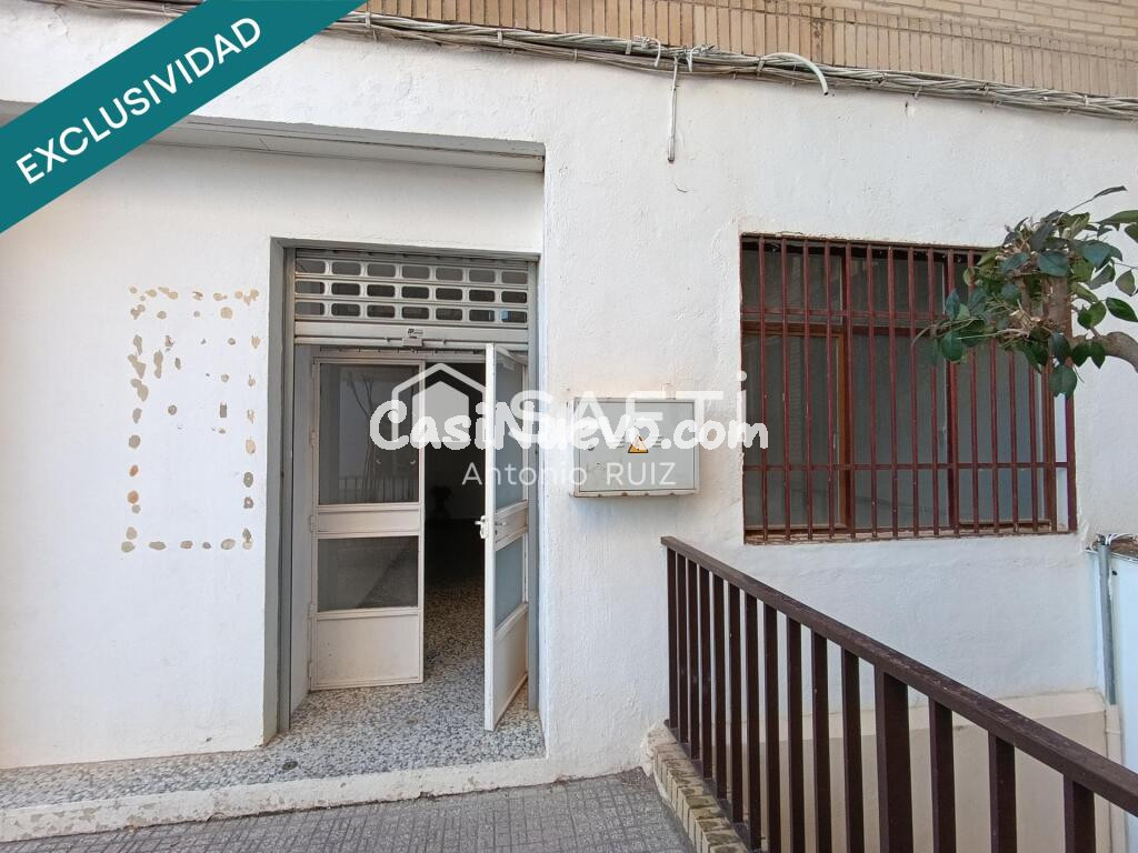 Local en zona Parque Vandelvira. SIN COMISIÓN DE COMPRA