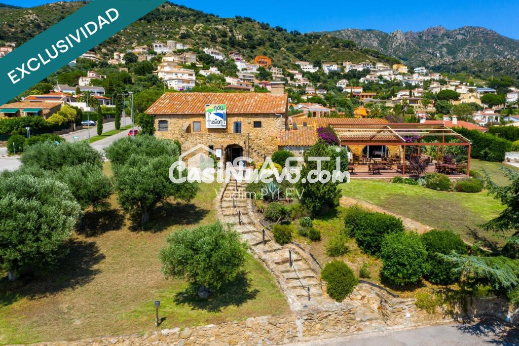 Exclusiva masía con infinitas posibilidades en Mas Isaac, Palau-Saverdera.