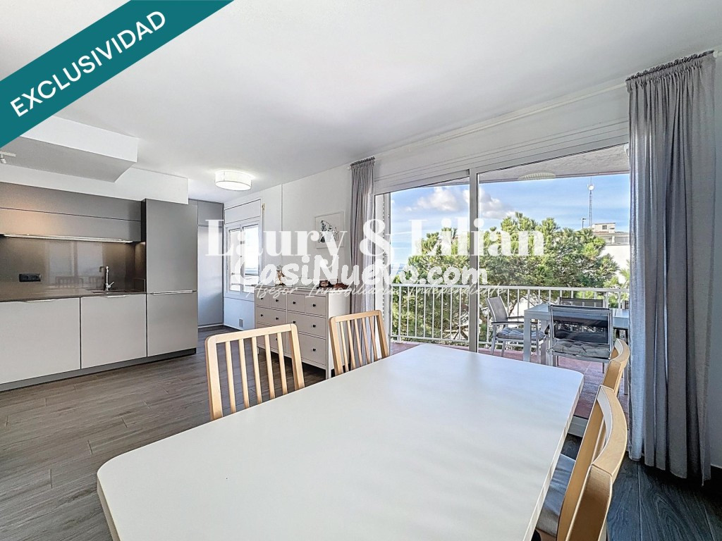 ROSES – Canyelles Apartamento reformado con vistas al mar.