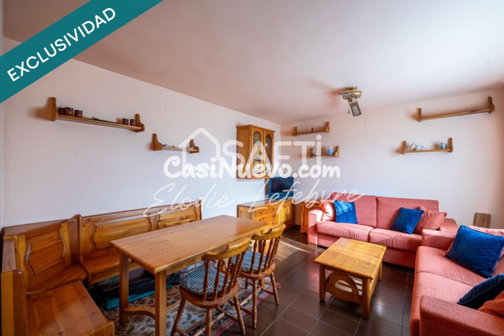 Amplio estudio de 34 m² en Empuriabrava – ¡A solo 4 minutos a pie de la playa!