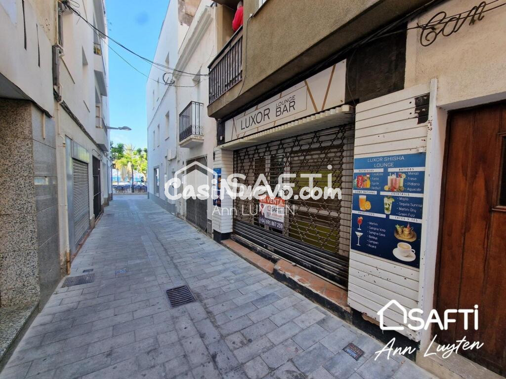 Local Comercial a 75 metros de la Playa en Roses, Costa Brava