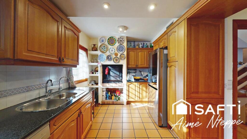 EXCLUSIVO CHALET - VISTAS PANORAMICAS CUIDAD GIRONA - VALL D - foto 23