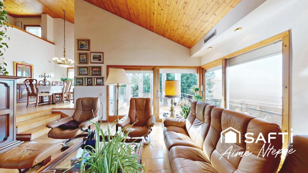 EXCLUSIVO CHALET - VISTAS PANORAMICAS CUIDAD GIRONA - VALL D - foto 26