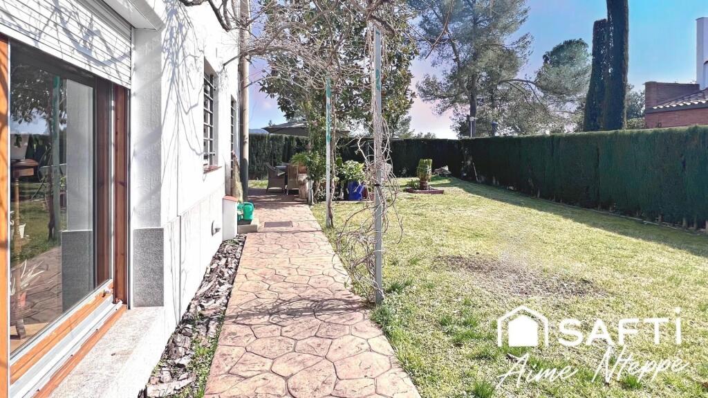 EXCLUSIVO CHALET - VISTAS PANORAMICAS CUIDAD GIRONA - VALL D - foto 56