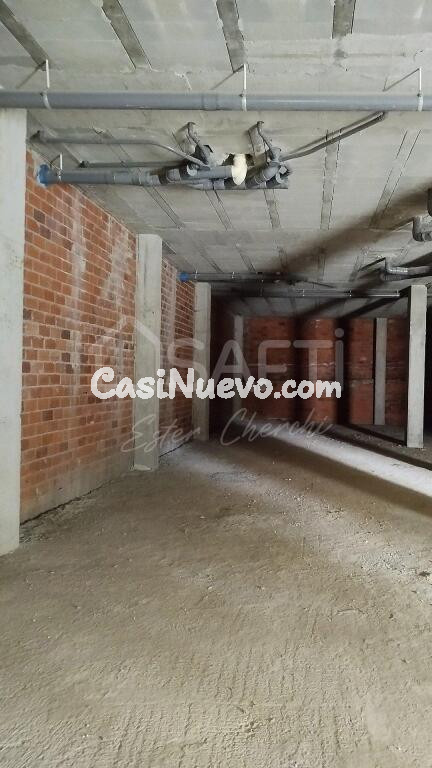 Local amplio y versátil en excelente ubicación en Milladoiro