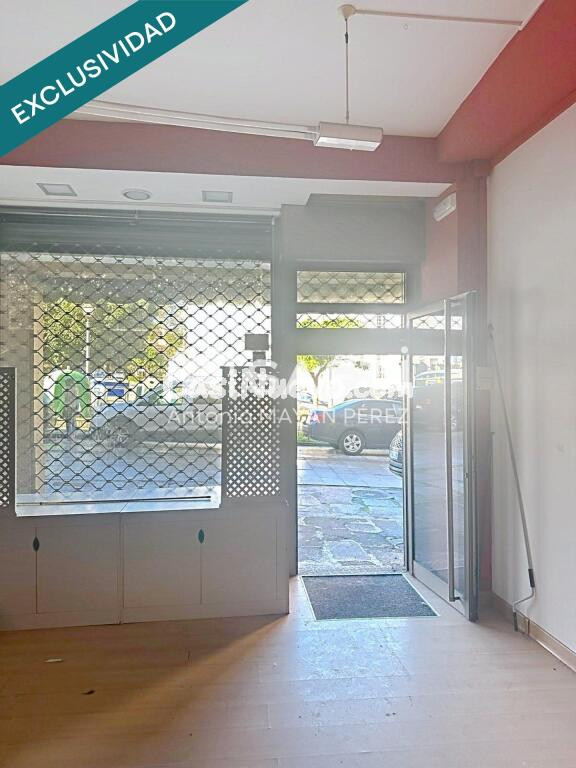 Gran oportunidad de bajo comercial a pie de calle.