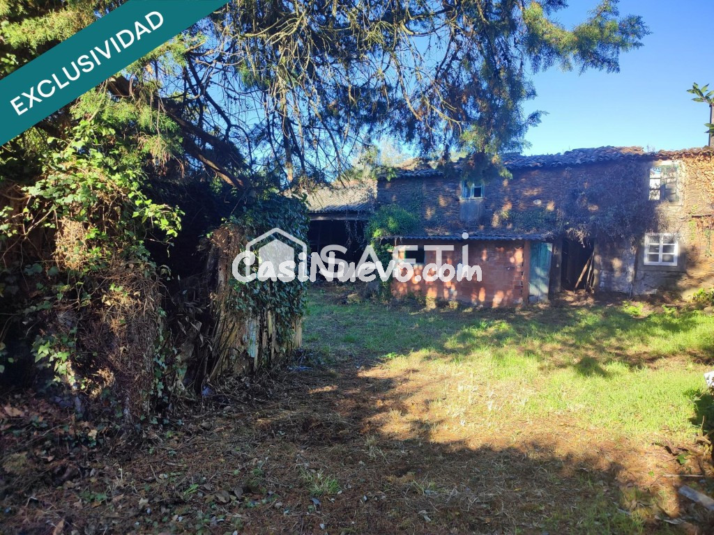 Casa de piedra para restaurar