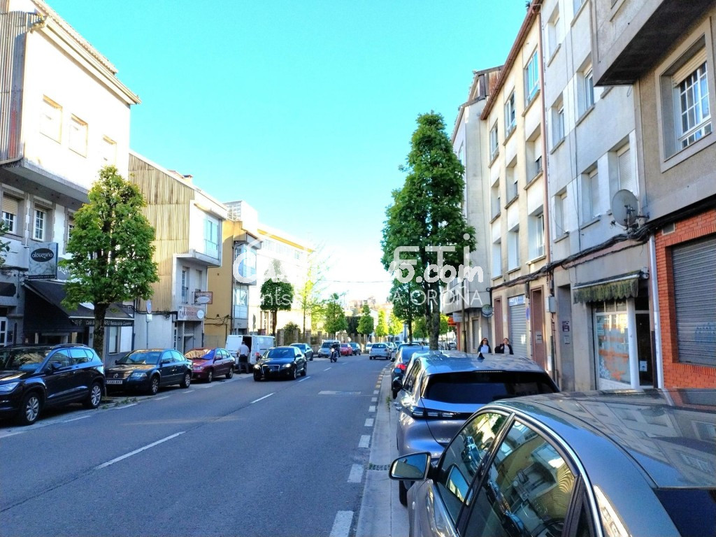 BAJO COMERCIAL EN ALQUILER , BIEN SITUADO Y FACIL ACCESO.