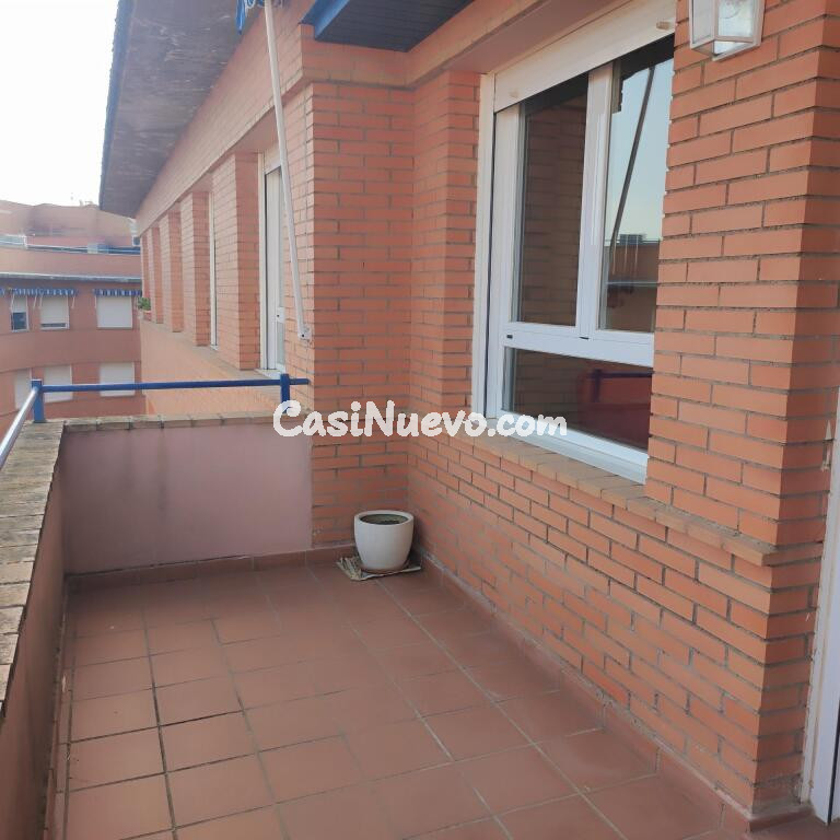 CÓMODO PISO CERCA DEL CENTRO Y OTROS LUGARES DE INTERÉS