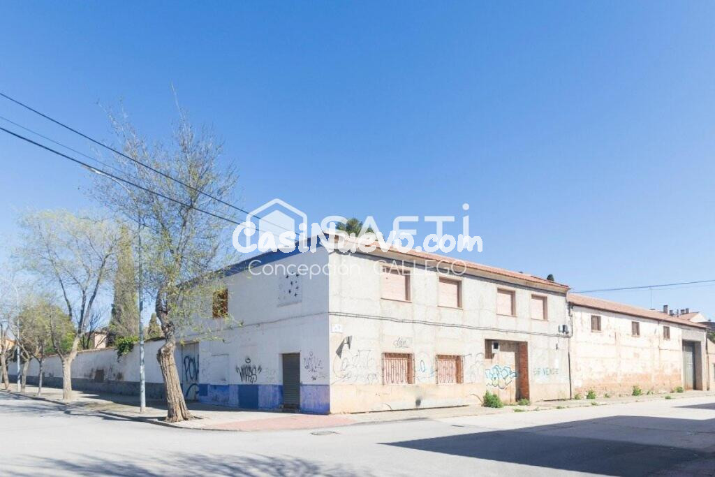 SOLAR O TERRENO URBANO EDIFICABLE.