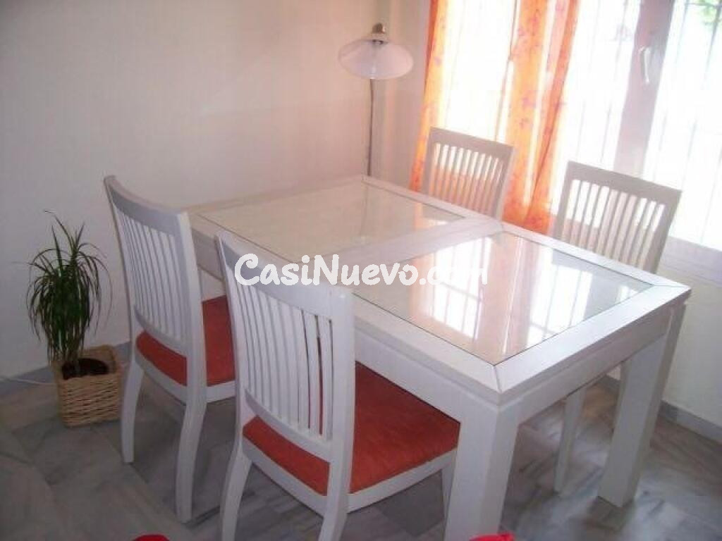 TU HOGAR EN LA PLAYA DE LA BARROSA.