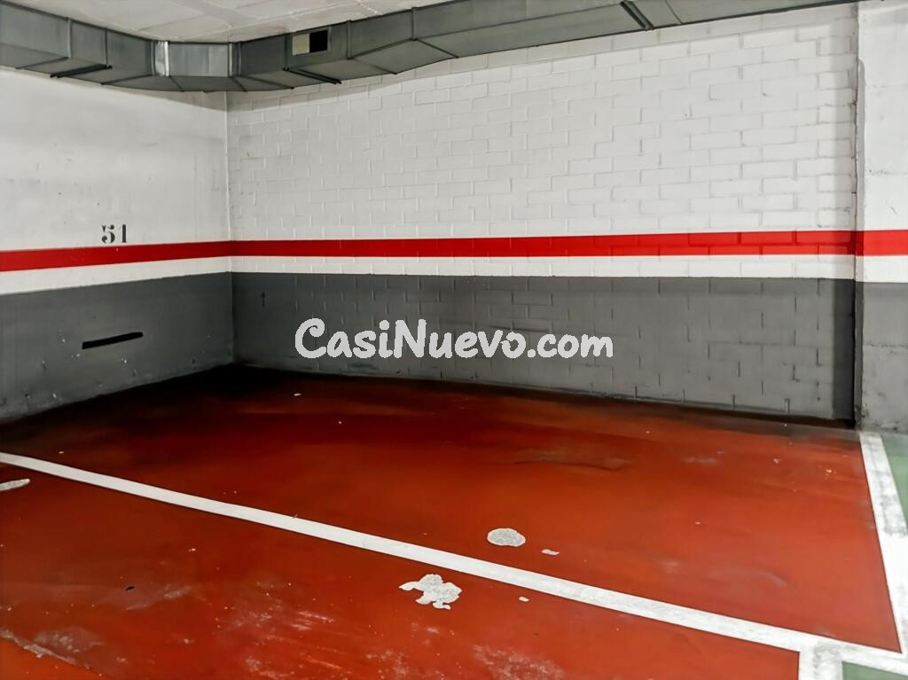 Tu gran parking en el corazón de Gracia