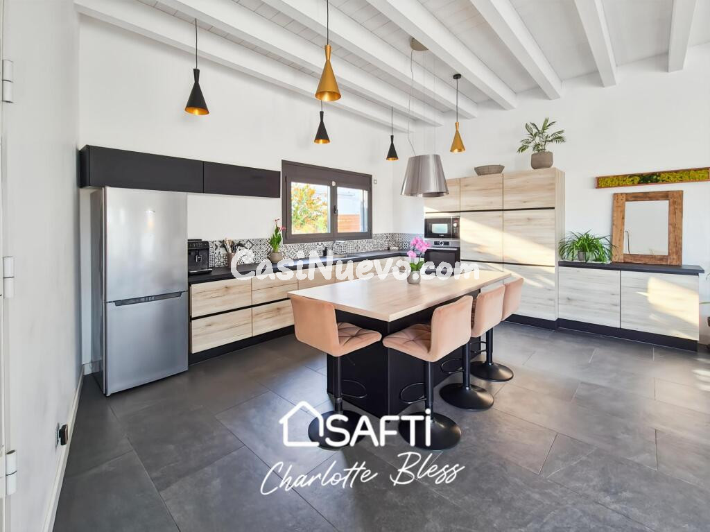 Magnífica villa en Pla de Sant Pere-Les Salinas, Cubelles