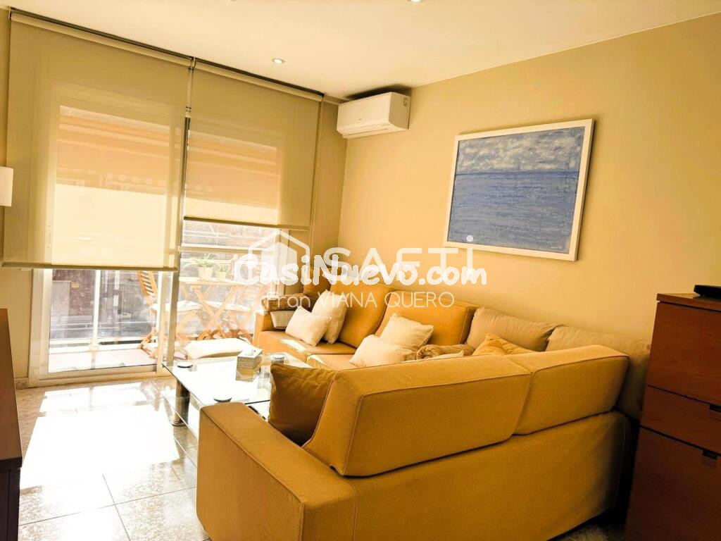 Vive el sol y el mar en tu nuevo dúplex en Pineda.