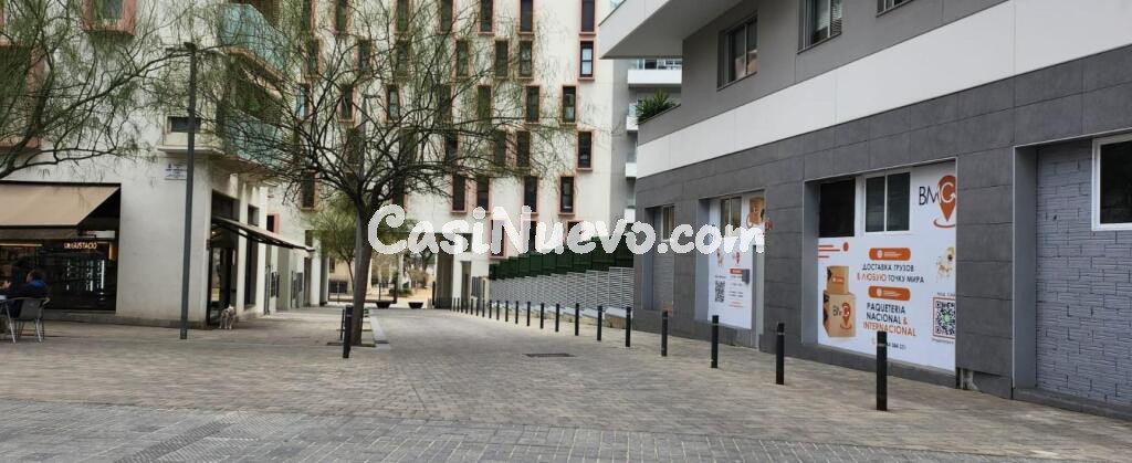 Local comercial de 117m² construidos, 104 m² útiles.