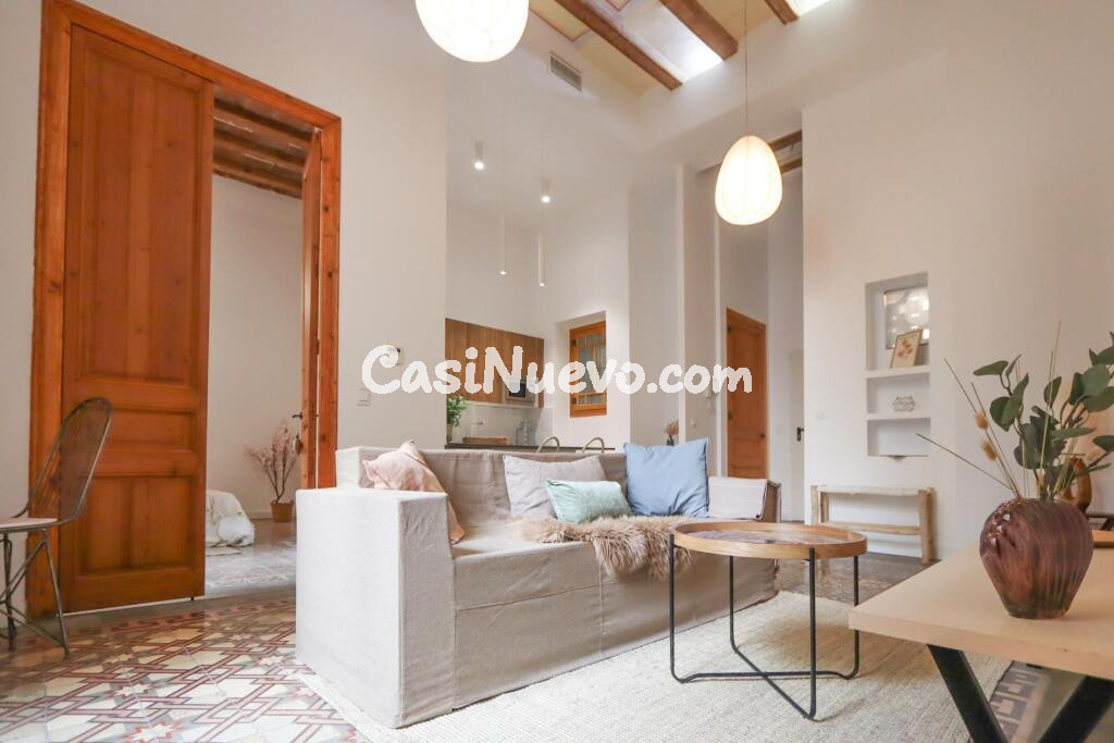 Magnifico piso en finca historica, el Palau Magarola.