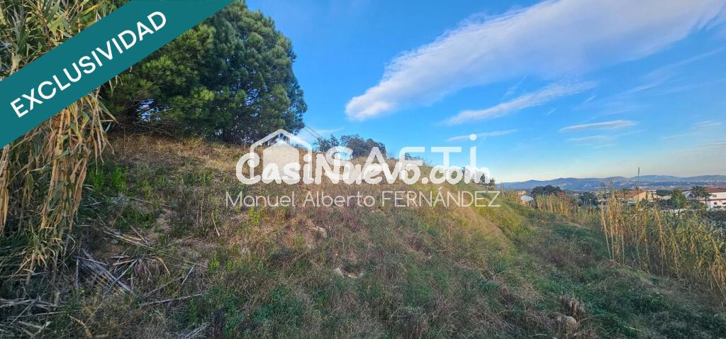 Más de 860 m² para construir tu sueño.