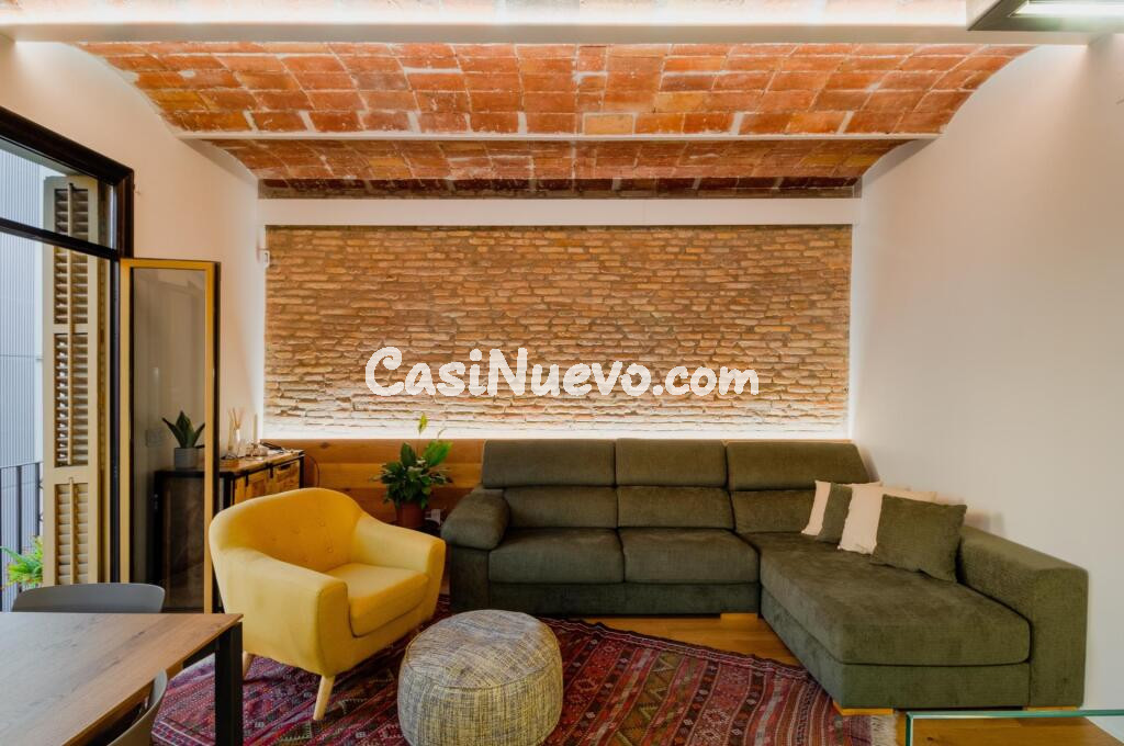 Exclusivo piso reformado en el Born