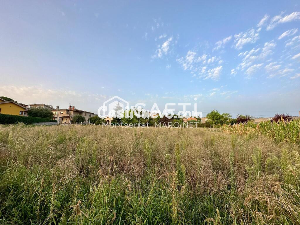 Terreno en venta en Perafita de 629m2.
