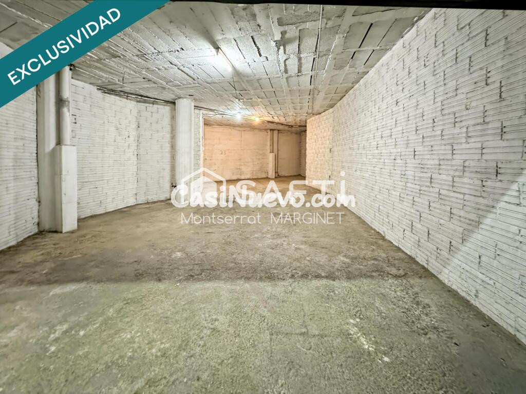 Garaje box en venta en Berga de 56 m2