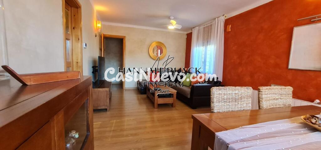 Chalet independiente reformado, con piscina, zonas exteriores, vistas a acantilados, ...