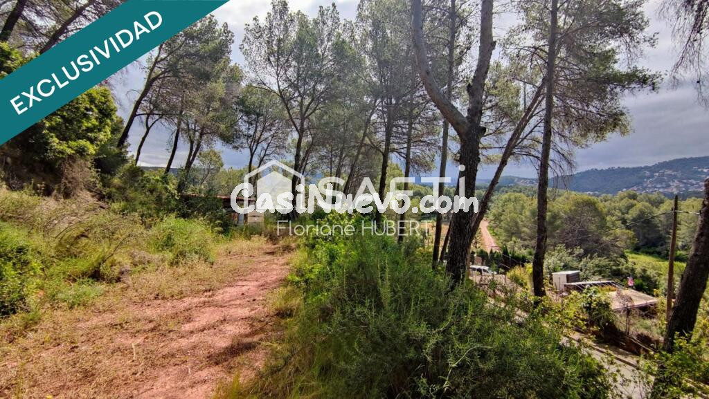 TERRENO DE 4215M2 EDIFICABLE EN CERVELLO.