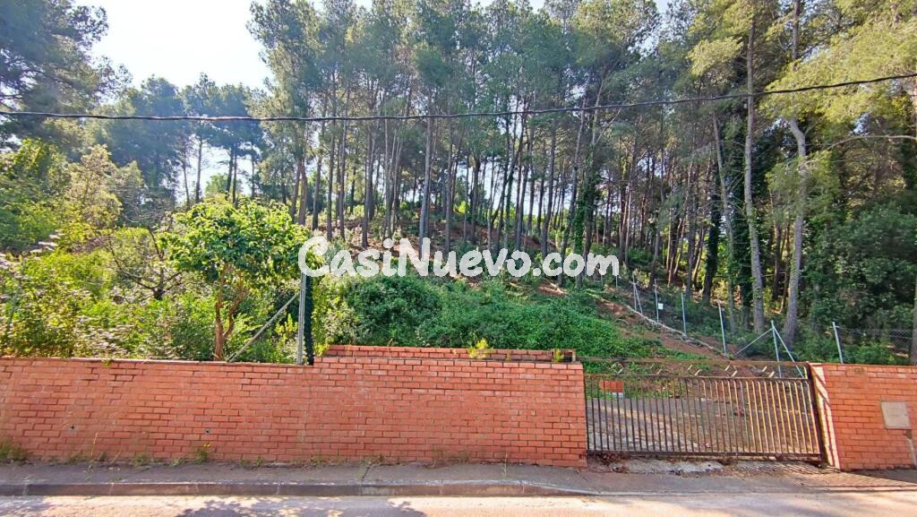 TERRENO DE 4156M2 EDIFICABLE EN CERVELLO.