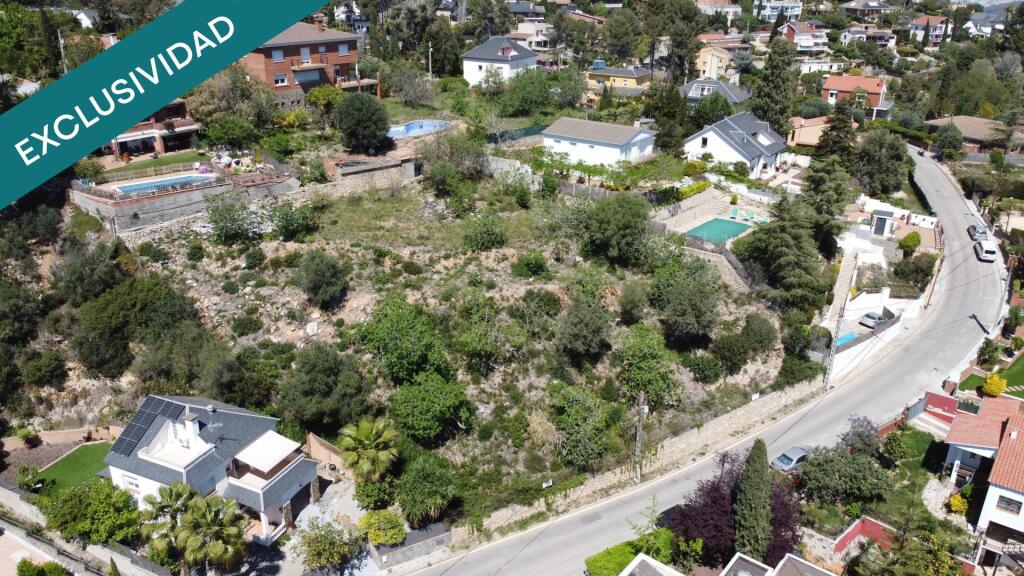 TERRENO RESIDENCIAL SOLEADO en FONTPINEDA