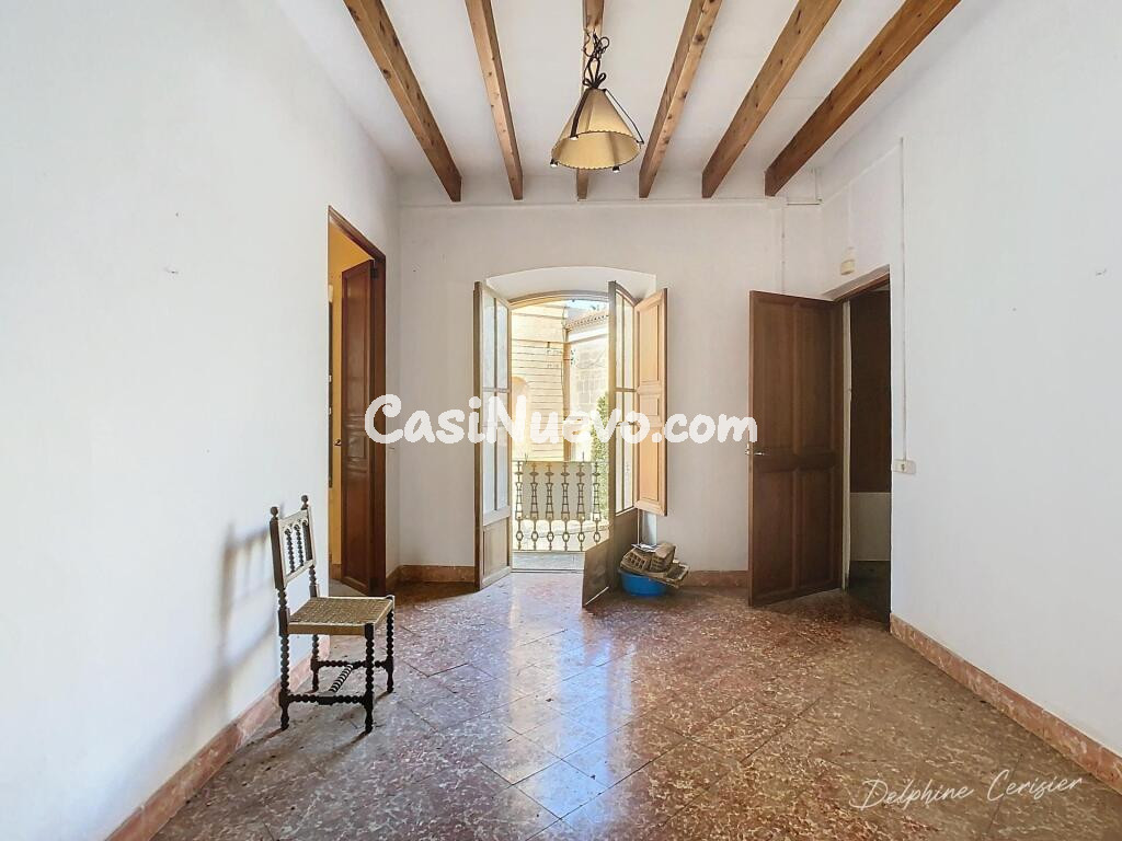 Doble piso en el centro de Alquería para reformar