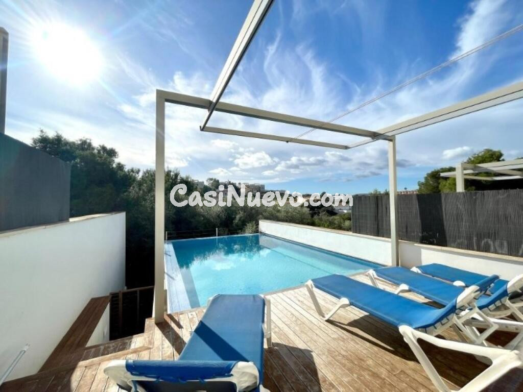 PRECIOSO DUPLEX CON PISCINA Y VISTAS AL MAR