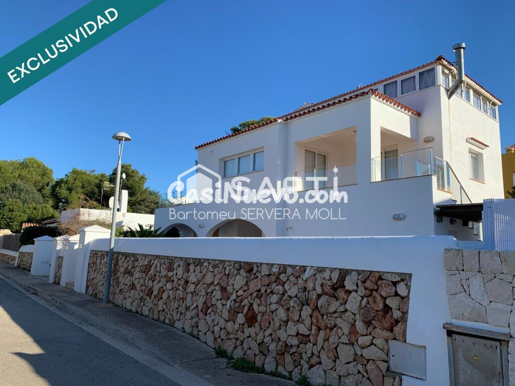 REMARCABLE CHALET CON PISCINA Y LICENCIA TURÍSTICA EN ZONA COSTERA DE CIUTADELLA. FACILIDADES !!