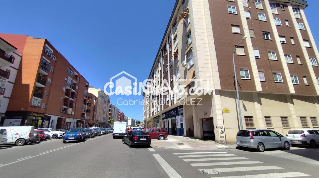 Avenida Ricardo Carapeto Zambrano (San Roque)