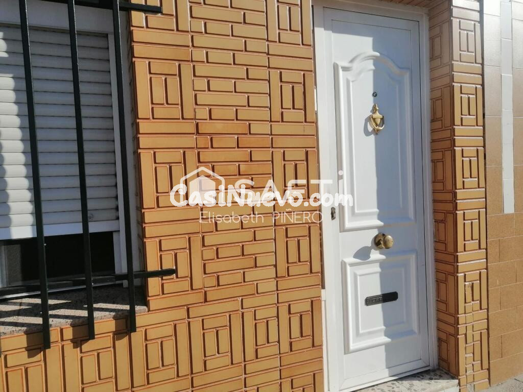 Tu casa te espera en el corazón de Montijo