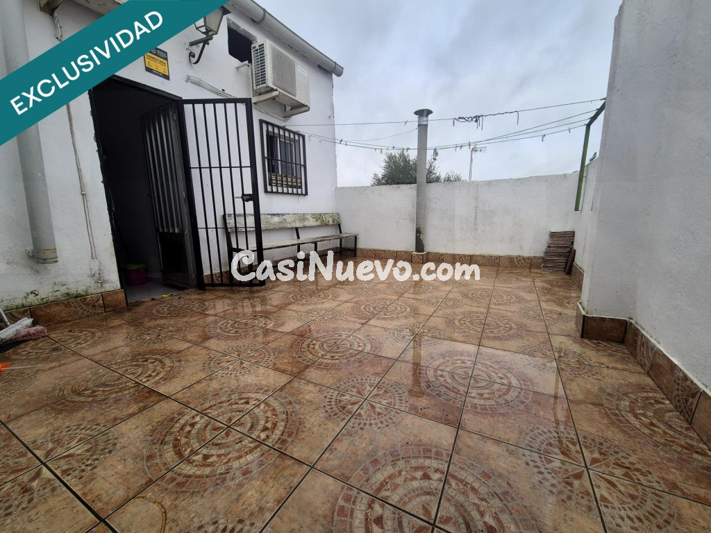 PISO CON PATIO,  oportunidad única!