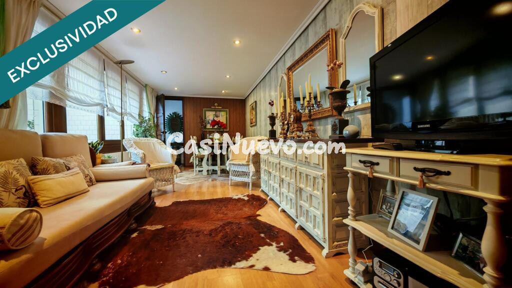 ¡Tu oasis en la ciudad: terraza, espacio y comodidad cerca del centro!