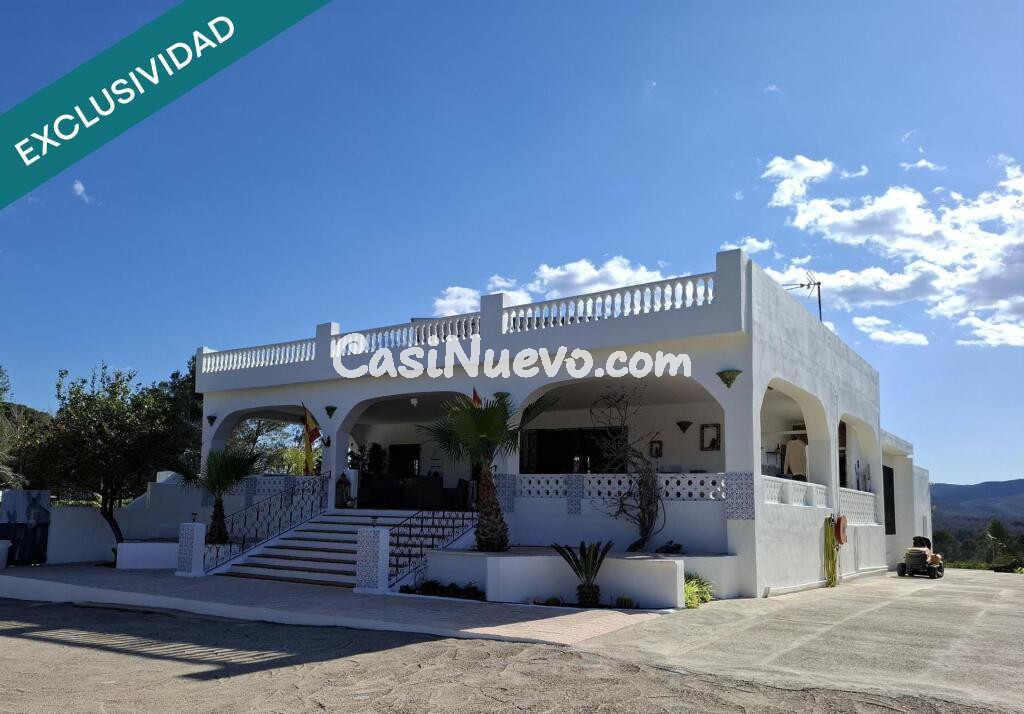 ESPECTACULAR VILLA DE LUJO EN GUADASSUAR