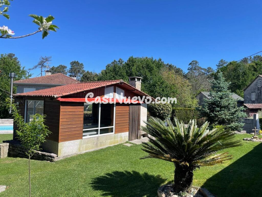 SE VENDE CHALET INDEPENDIENTE EN CRISTIÑADE - PONTEAREAS - PONTEVEDRA.