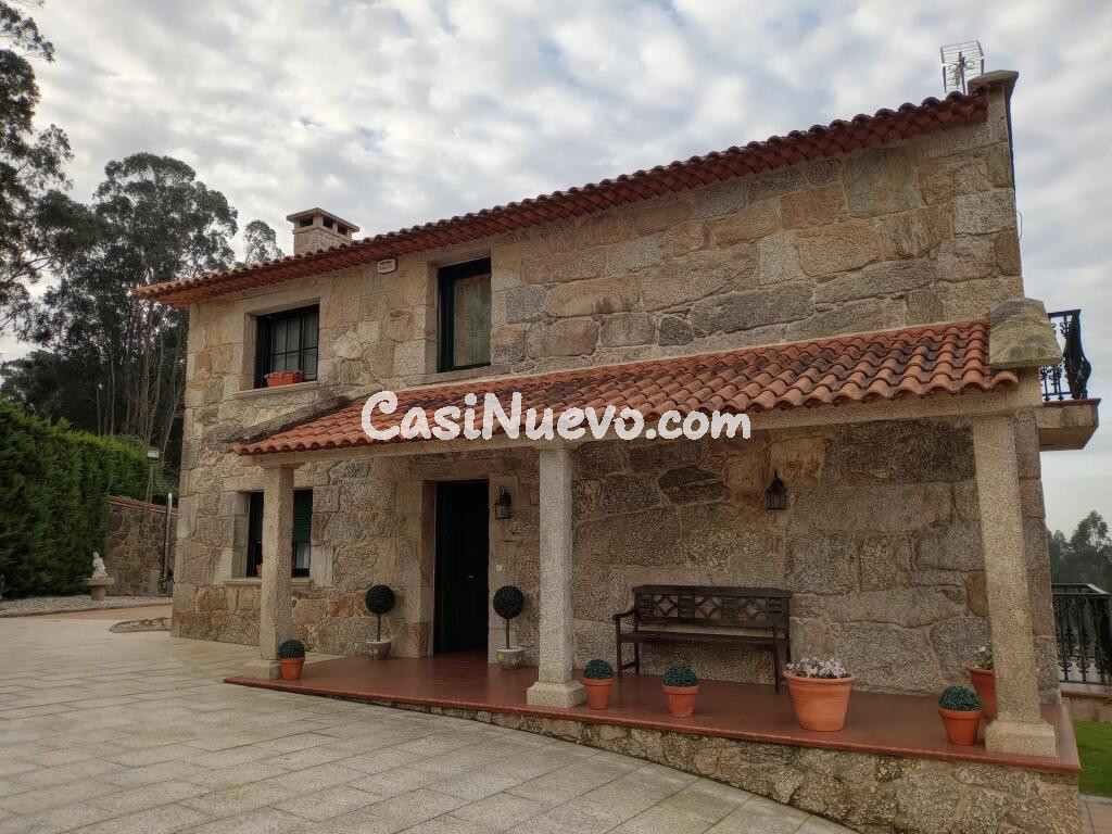 SE VENDE ESPECTACULAR VIVIENDA DE 188 METROS EN BELUSO - BUEU ( PONTEVEDRA) CON VISTAS AL MAR