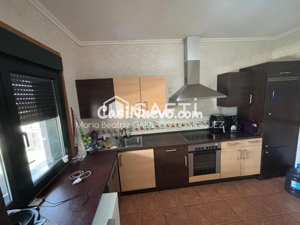 SE VENDE CASA PAREADA DE PLANTA BAJA EN SU TOTALIDAD EN GANADE - PONTEAREAS - PONTEVEDRA
