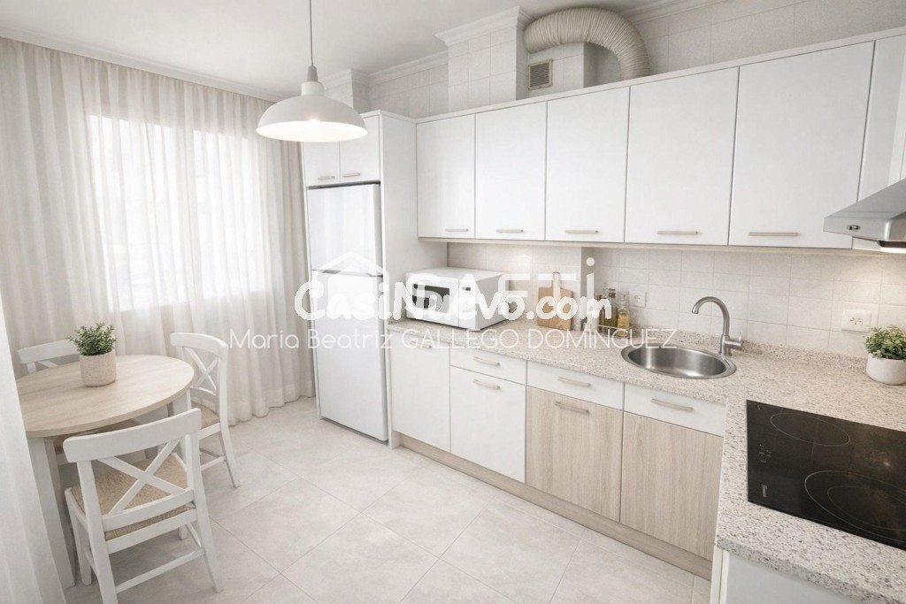 SE VENDE PISO AMPLIO EN PONTEVEDRA - ZONA PINTOR LAXEIRO - A PARDA