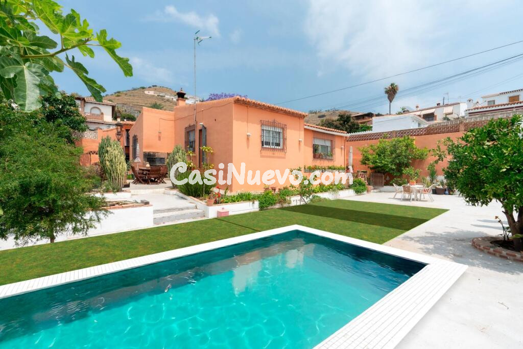 Tu refugio mediterráneo en Almuñécar – Casa reformada con gran parcela a solo 5 minutos del mar