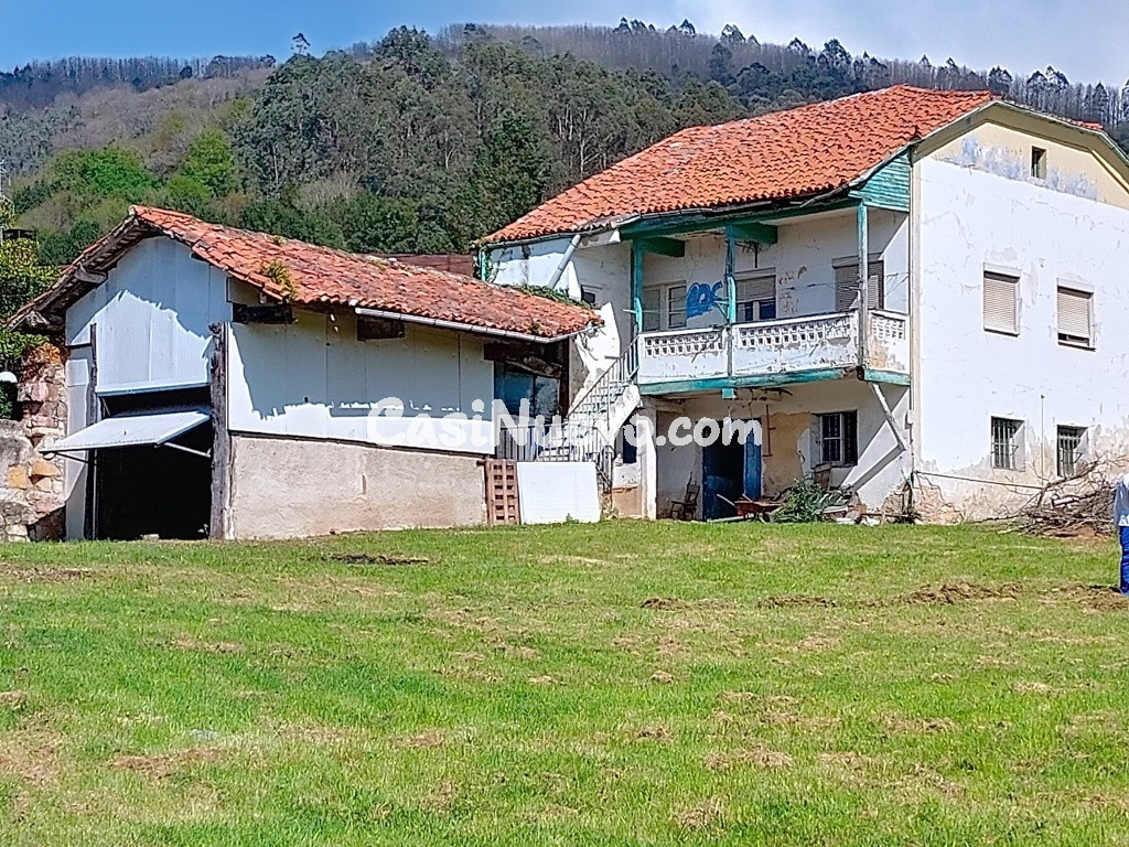Casa-Chalet en Venta en Oviedo Asturias